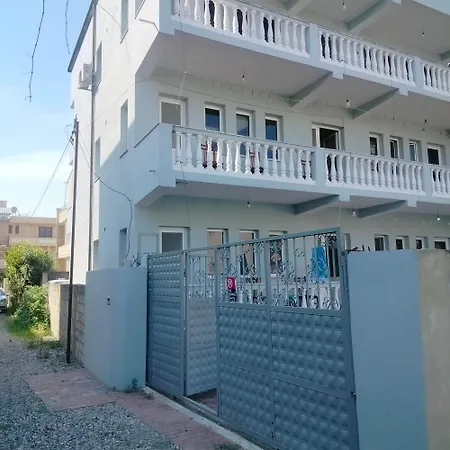 Beach Guest House * Durrës